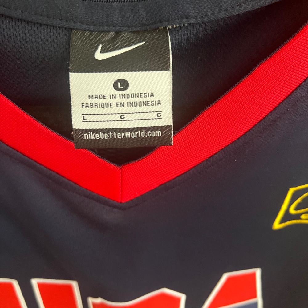 Nike USA Malone Jersey - Picture 2 of 3